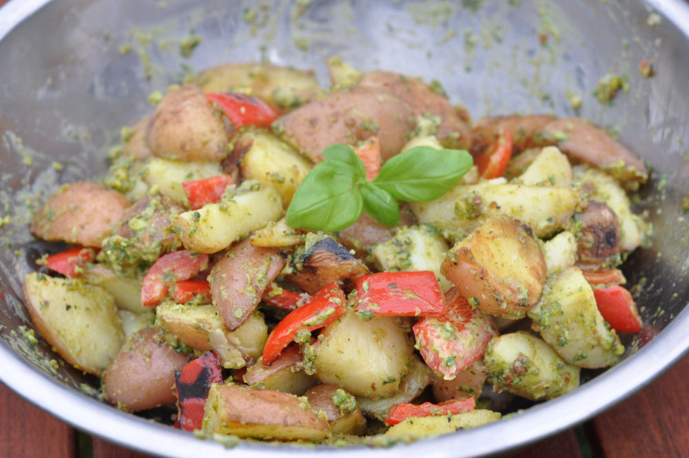 Kartoffelsalat mit Pistazienpesto