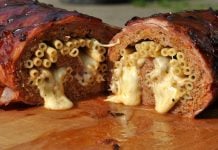 Mac and Cheese Bacon Bomb