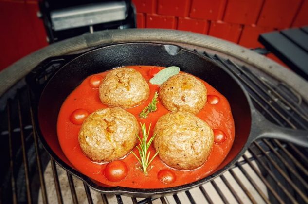 Italienische Fleischbaellchen Spaghetti Kraeuterbutter Kerrygold 04