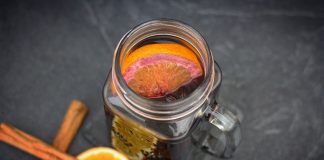 selbstgemachter Glühwein