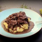 Geschmorte Rinderbaeckchen Dutch Oven 06