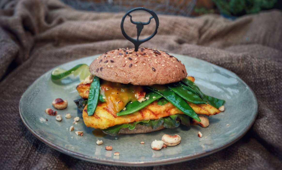 Ananas-Mango-Chickenburger - der fruchtig-würzige Hähnchenburger ...