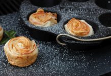 Apfelrosen in Blätterteig