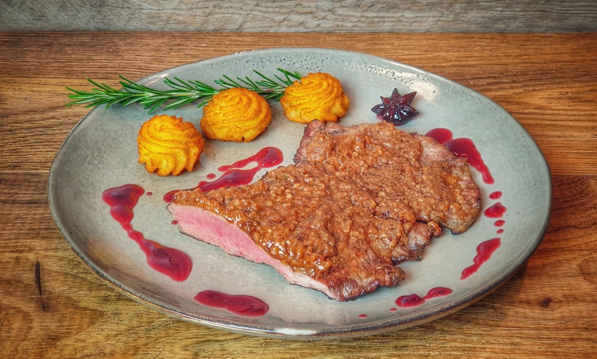 Iberico Secreto mit Lebkuchenkruste