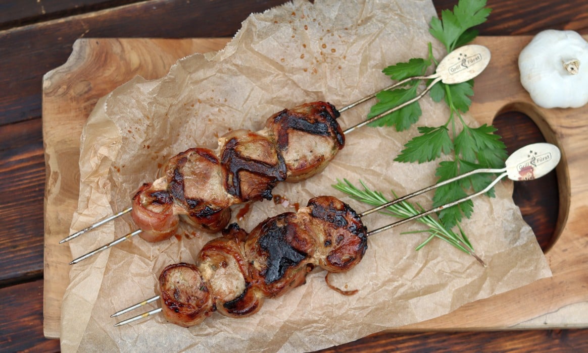Schweinefiletspieße mit Bacon