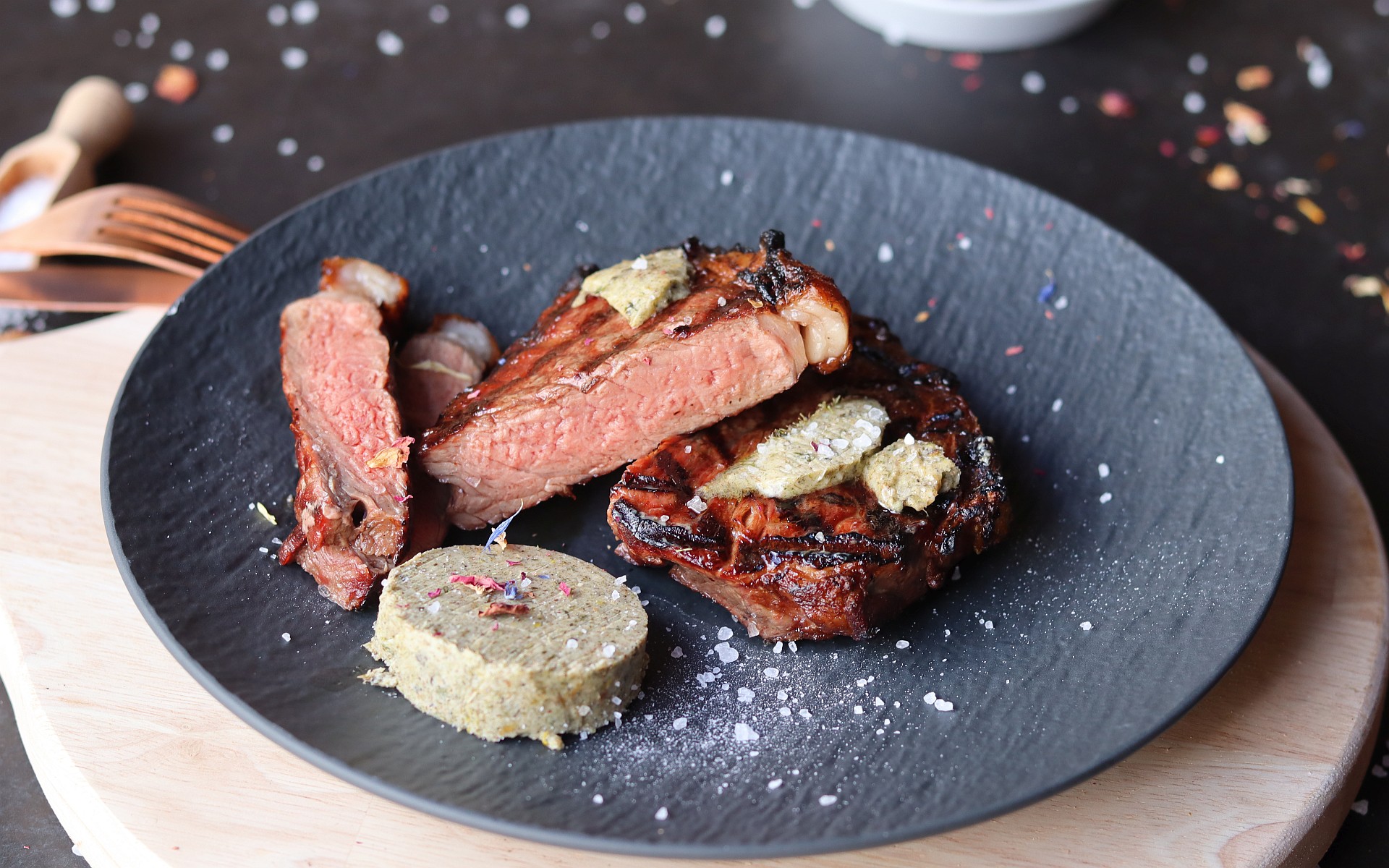 Rumpsteak mit Heubutter