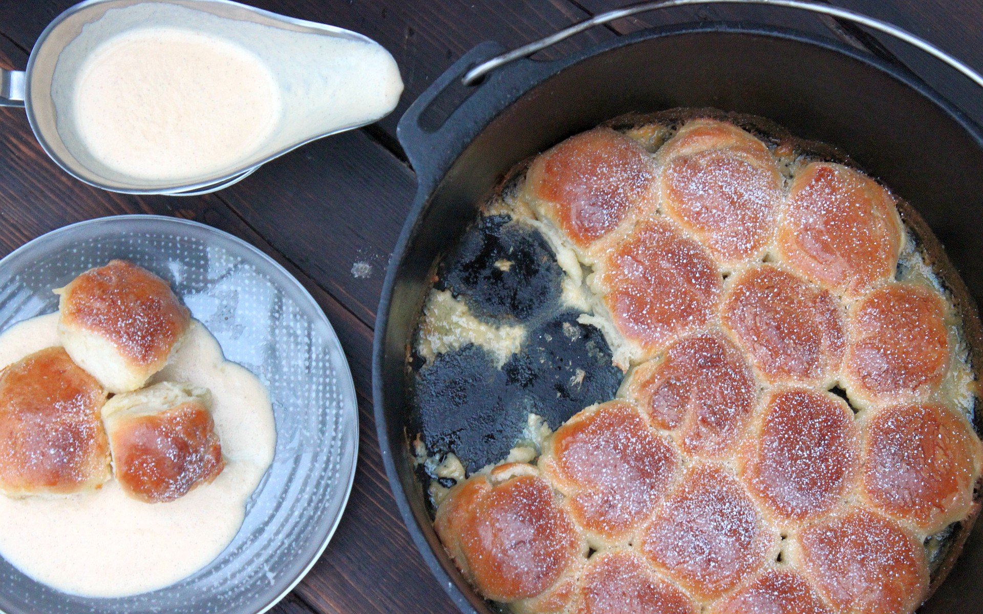 Buchteln aus dem Dutch Oven