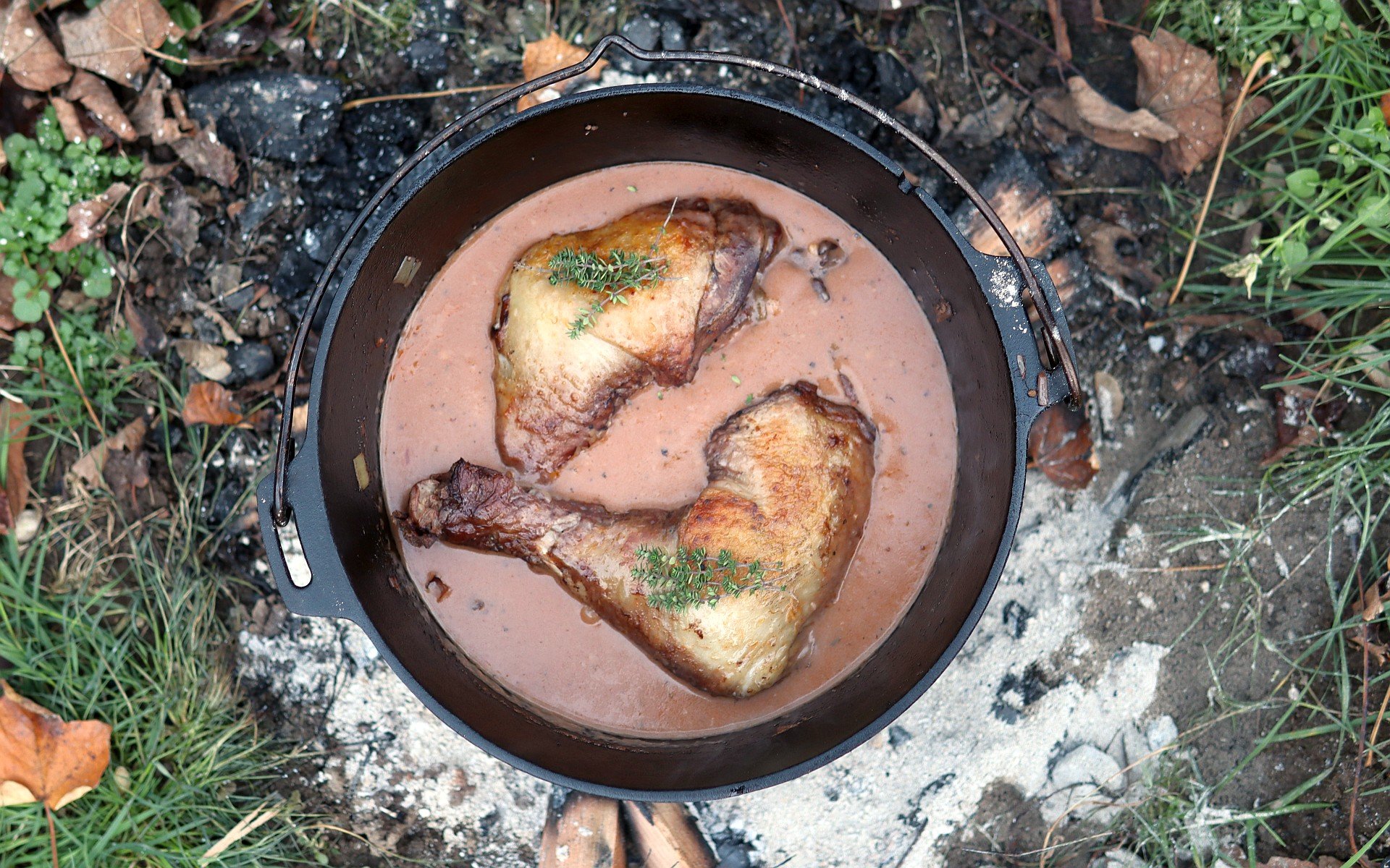 Putenschenkel aus dem Dutch Oven