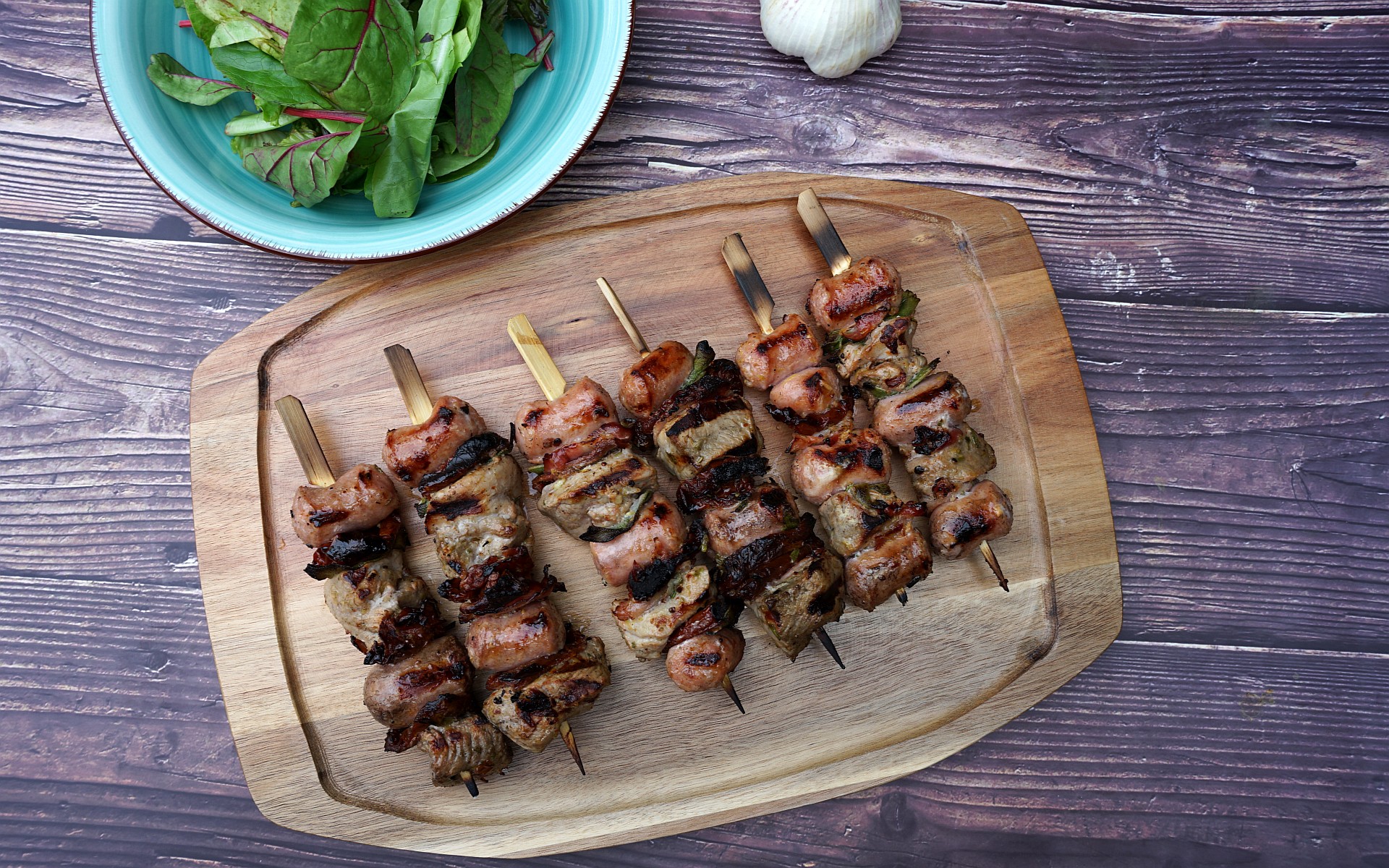 Salsiccia-Spieße mit Schweinefilet und getrockneten Tomaten
