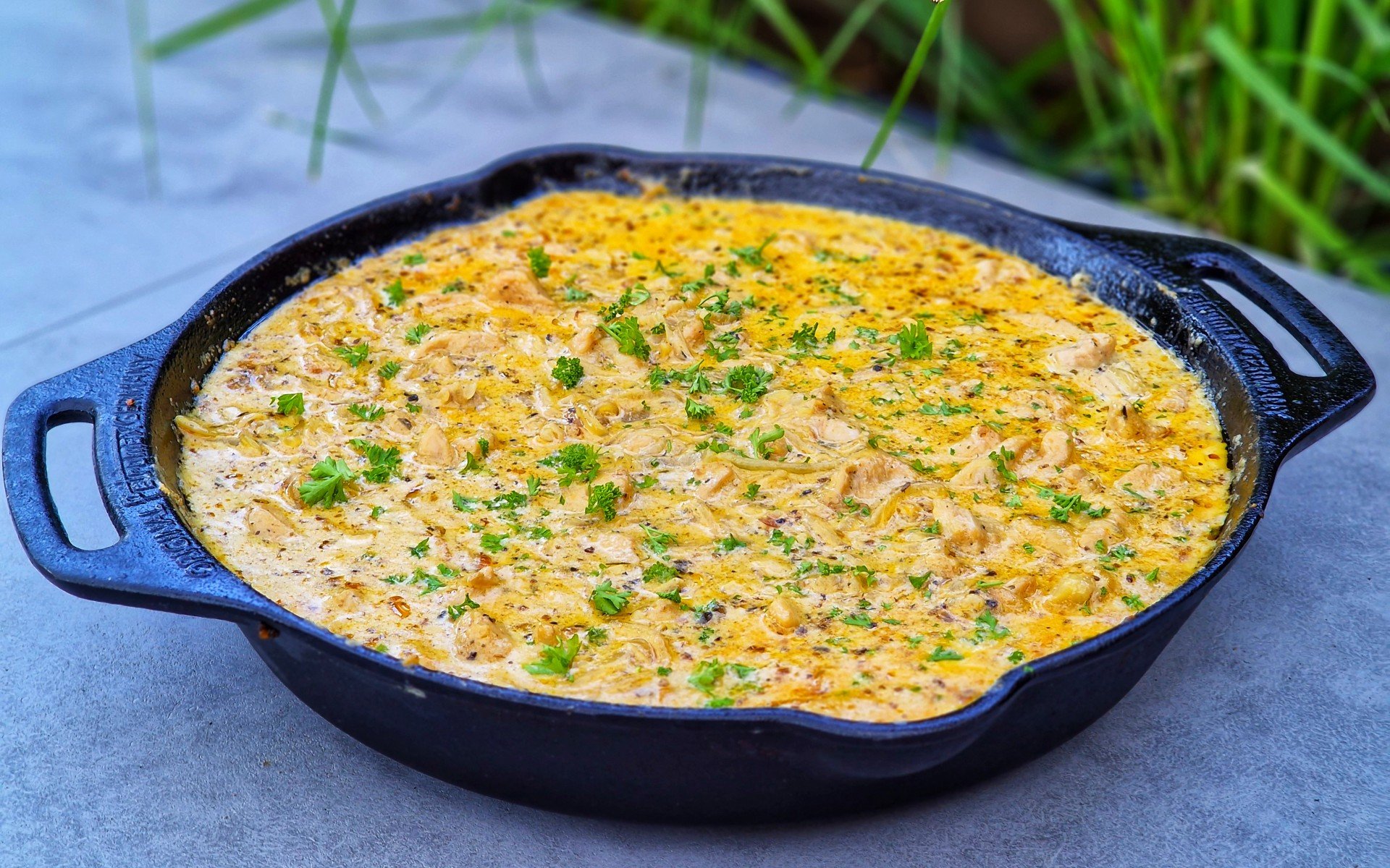 Zwiebel-Sahne-Hähnchen