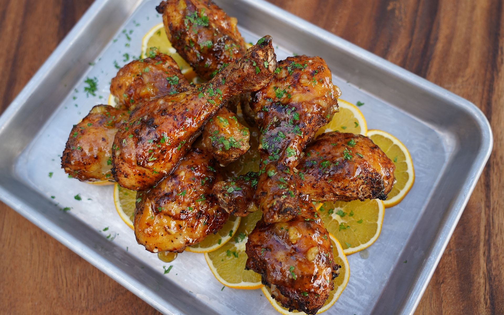 Hähnchenschenkel aus dem Air Fryer