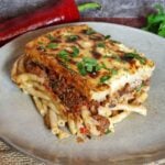 Griechischer Nudelauflauf
