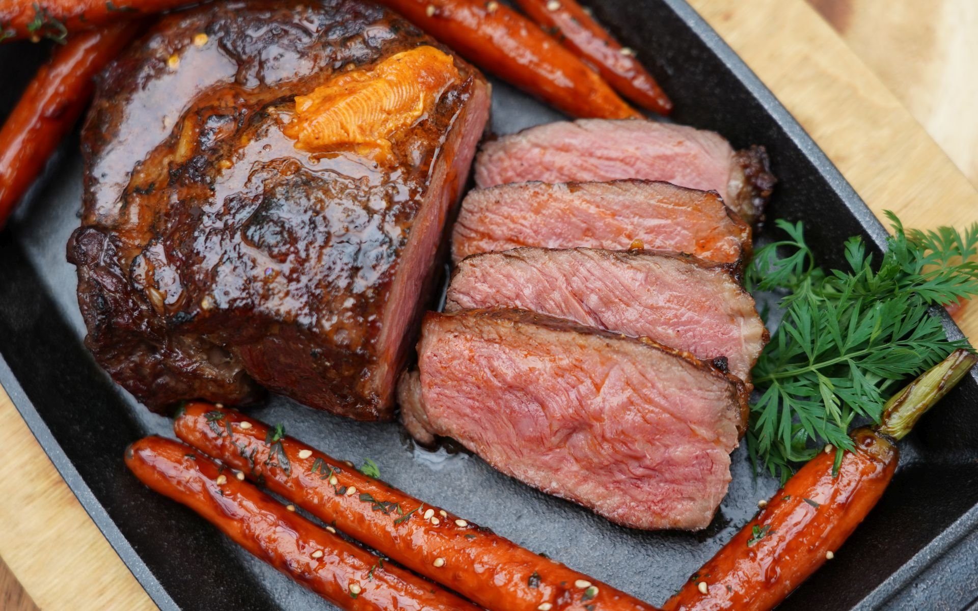 Grand Muh Entrecôte mit BBQ-Butter
