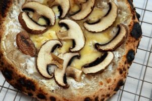 Pizza Ricotta Champignon 05
