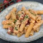 Gebackene Feta-Nudeln