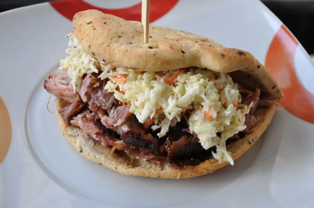 Fertiges PP-Sandwich aus dem Duroc Nacken Fertiges PP-Sandwich aus dem Duroc Nacken