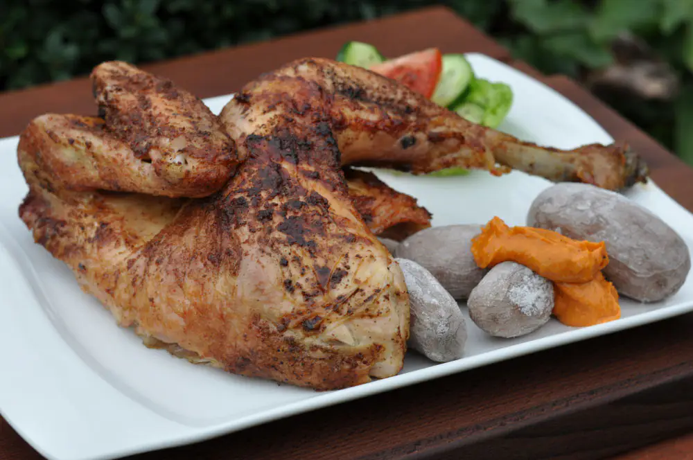Beer Butt Chicken – Bierdosenhuhn – Beer Can Chicken granatapfel-ingwer-limonade-BeerButtChicken-Erfrischende Granatapfel-Ingwer-Limonade