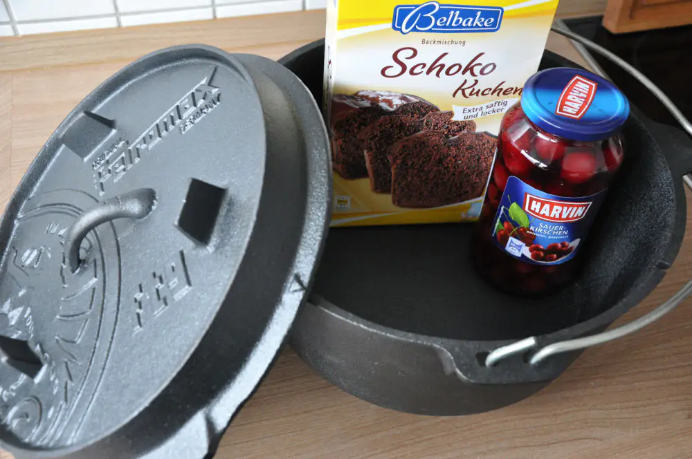 Cobbler aus dem Dutch Oven