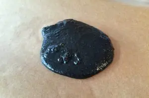 Schwarzer Cheeseburger