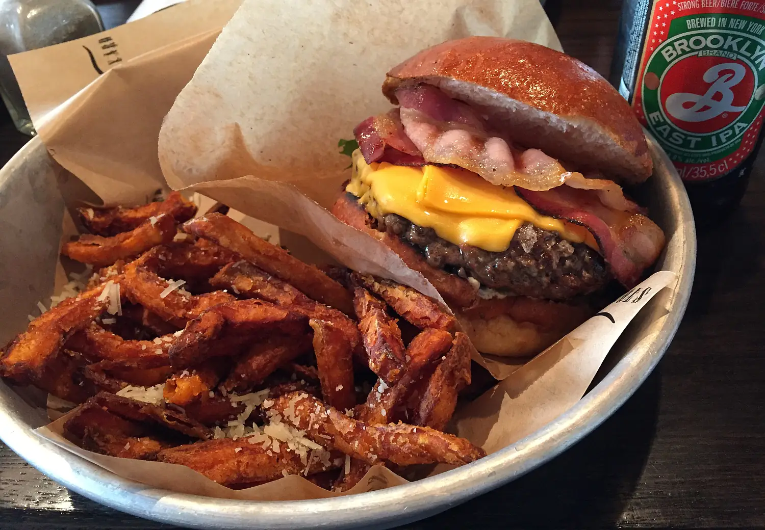 Stockyard Burger Joint in Göteborg | BBQPit.de
