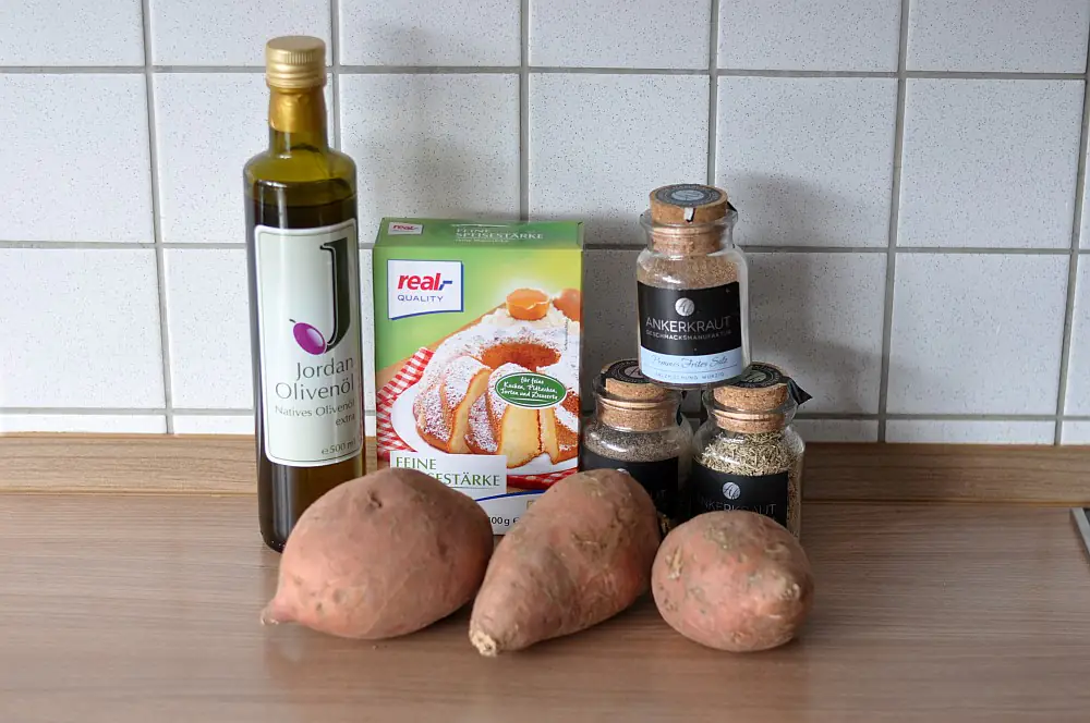 Süßkartoffel-Pommes (knusprig) selber machen im Ofen 1 Knusprige Süßkartoffel-Pommes