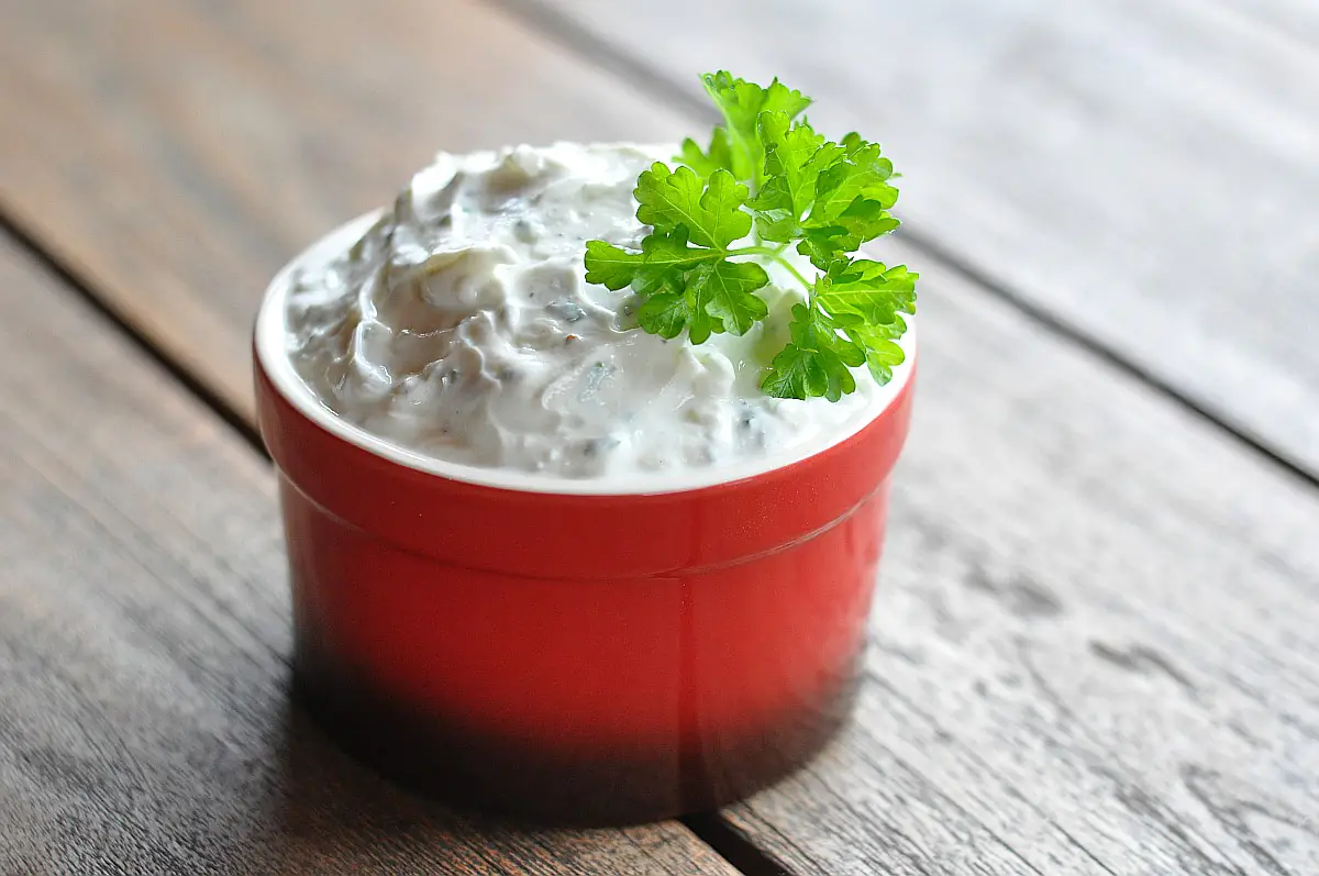 Sour Cream Dip gin sour-SourCream-Gin Sour &#8211; Cocktail mit gegrillter Zitrone