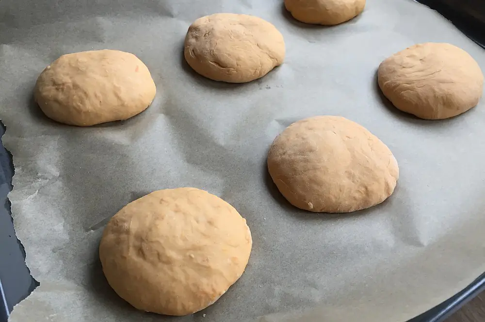 Süßkartoffel Burger Buns - die etwas anderen Hamburgerbrötchen 4 Süßkartoffel Burger Buns
