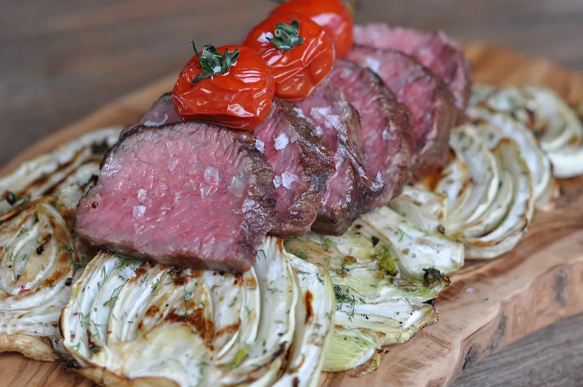 Tri Tip Steak – Bürgermeisterstück mit gegrilltem Fenchel tri tip teriyaki-spieße-TriTipBuergermeisterstueck-Tri Tip Teriyaki-Spieße mit Ananas