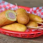 Super Bowl Rezepte super bowl rezepte-CornDogs WuerstchenimMaisteigmantel04 150x150-Super Bowl Rezepte &#8211; Snacks, Burger und Co. die besten Party-Rezepte