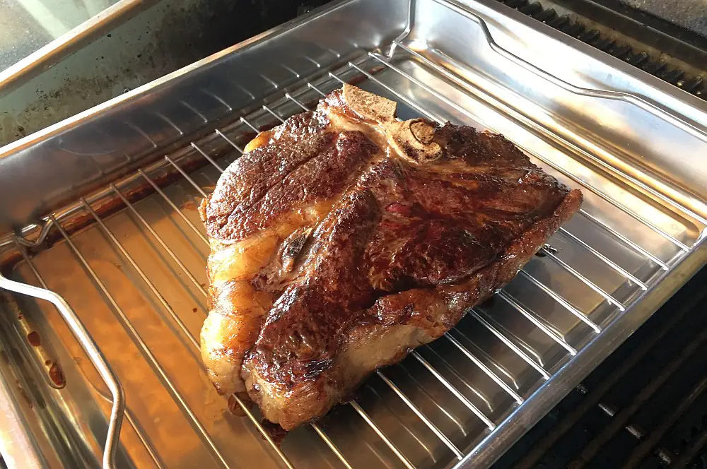 Porterhouse-Steak richtig zubereiten - So gelingt es perfekt vom Grill 3 Porterhouse-Steak
