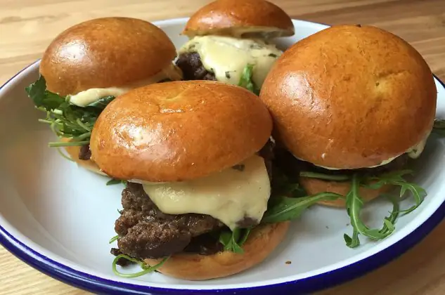 Ottos Burger Eroeffnung Schanze 21
