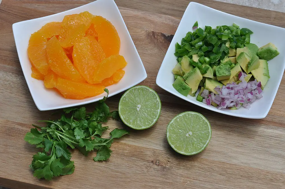 Fruchtige Orangen-Avocado-Salsa 1 Orangen-Avocado-Salsa
