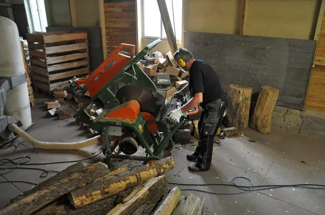 Axtschlag BBQ Wood Raeucherholz 13