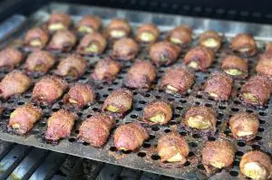 Gegrillter Rosenkohl im Speckmantel Bacon 06