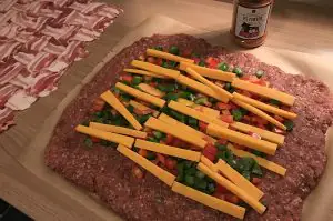 Bacon Bomb Paprika Cheddar 02