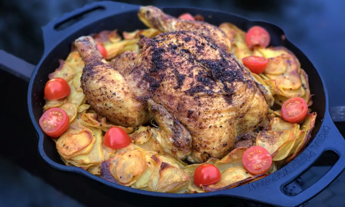 Maishähnchen mit Kartoffelscheiben vom Grill