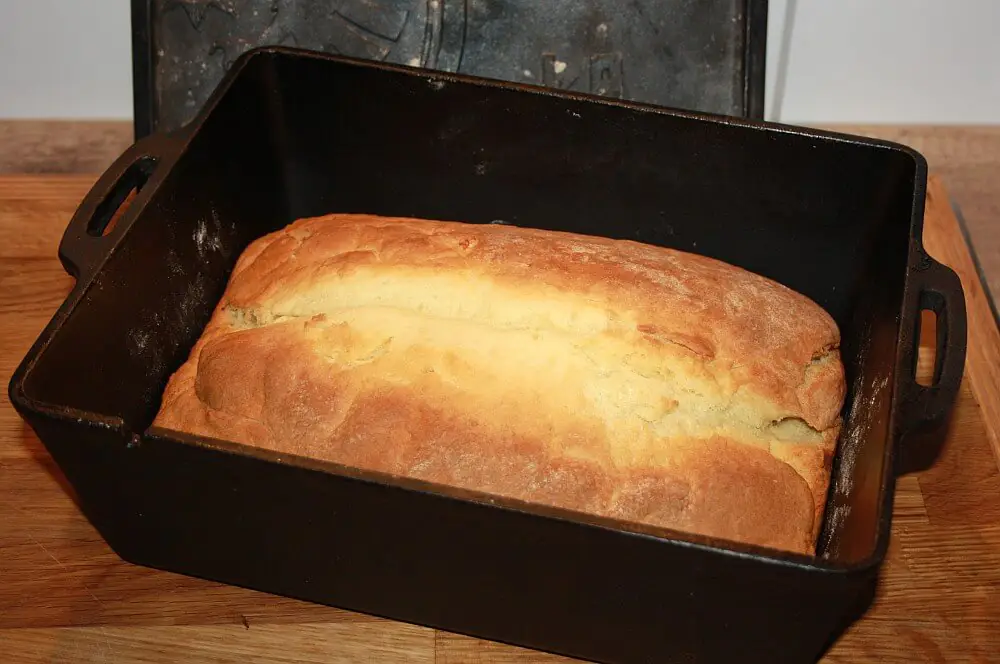 Christstollen mit Nussfüllung 5 Christstollen