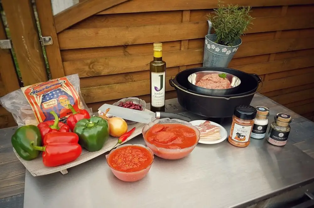 Over the top smoked Chili 1 lle Zutaten für das over the top smoked Chili