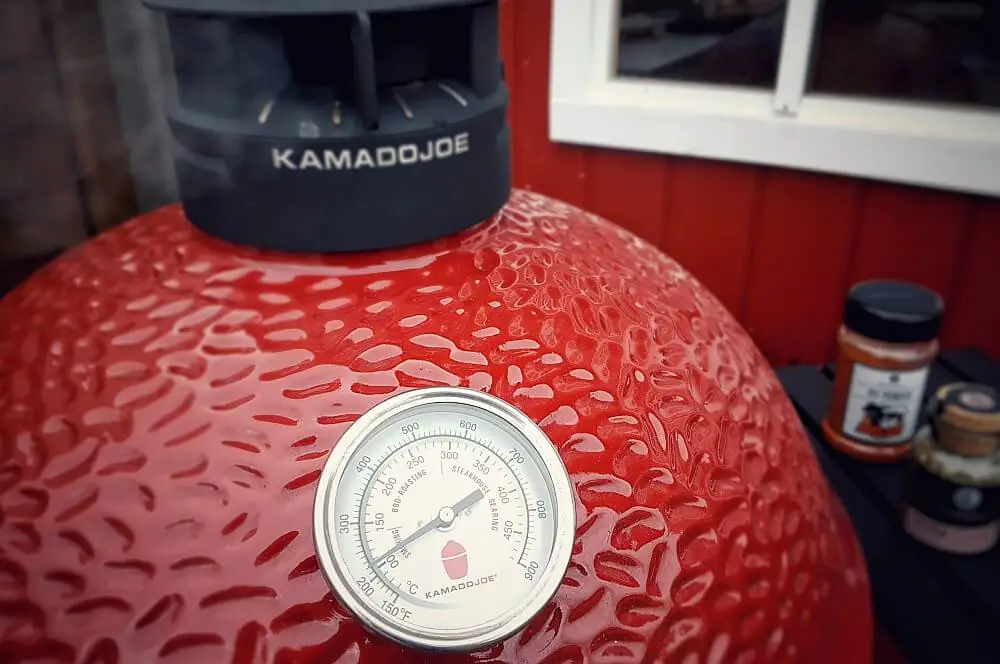 Over the top smoked Chili 7 Kamado Joe