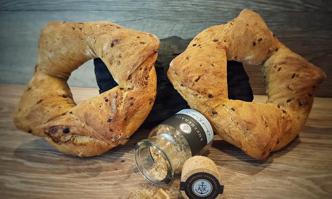 Rauchbrot Smoking Joe | BBQPit.de kamado joe junior joe-Rauchbrot Smoking Joe-Kamado Joe Junior Joe Keramikgrill &#8211; der kleine &#8222;Riese&#8220;
