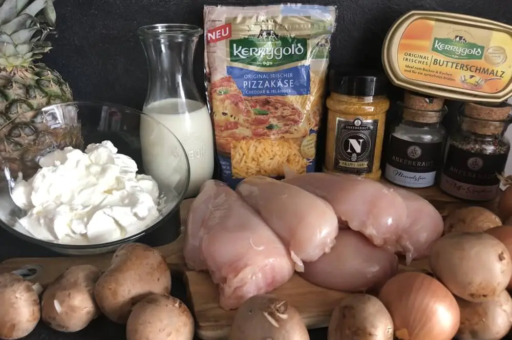 Ananas-Curry-Hähnchen aus dem Dutch Oven 1 Alle Zutaten für Ananas-Curry-Hähnchen auf einen Blick