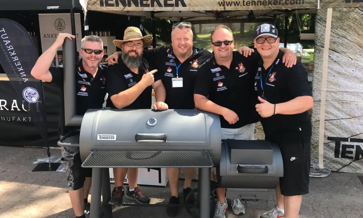 BBQ Wiesel holen das Triple beim BBQ an der Burg 2018 | BBQPit.de
