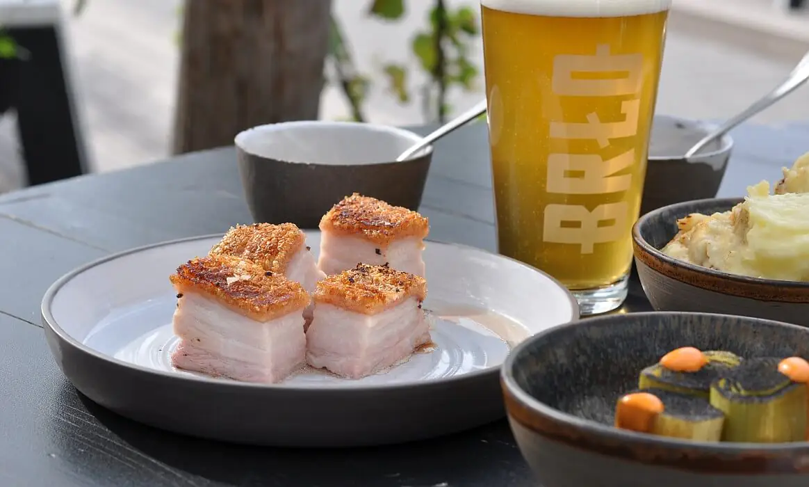 BRLO Brwhouse Berlin - BBQ, Biergarten und mehr | BBQPit.de