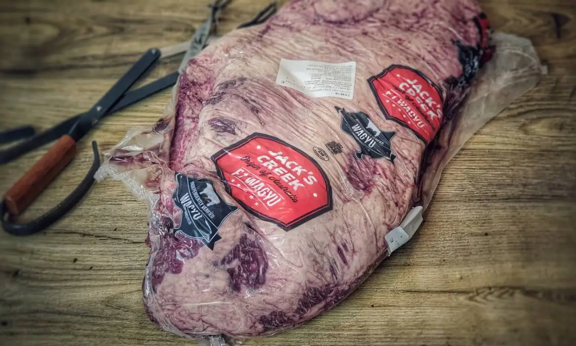 Rinderfett auslassen - Wagyu-Fett ideal zum Braten und Frittieren 1 Rinderfett auslassen beim Wagyu-Brisket