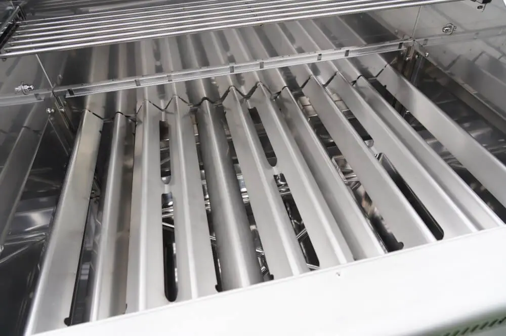 Schickling PremioGas XL II - Gasgrill Made in Germany 9 Brennerabdeckungen aus V4A Edelstahl im Schickling PremioGAS XL II