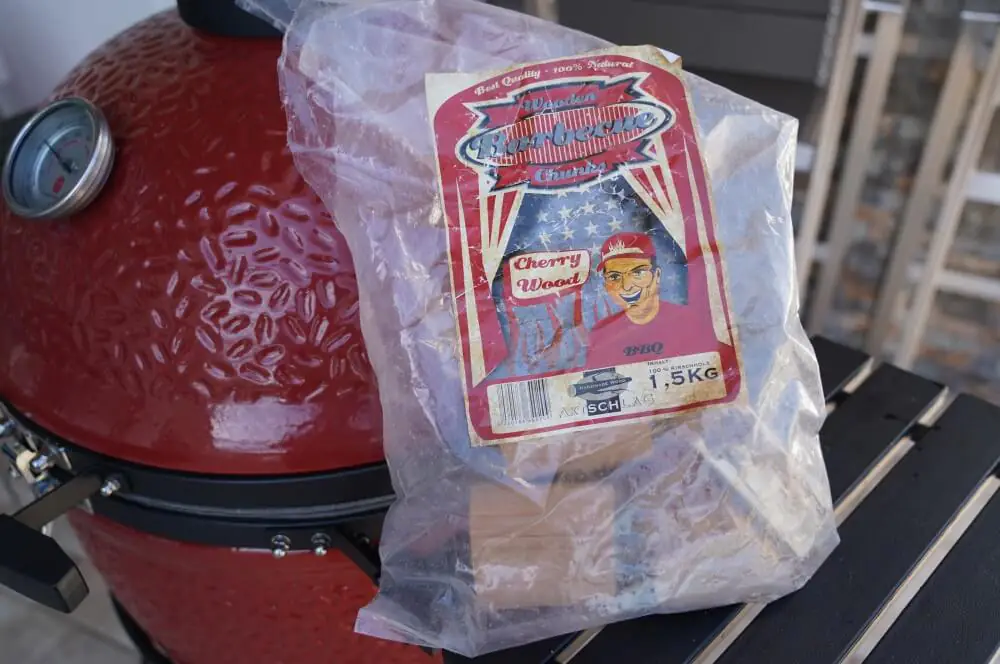 Bier-Käse-Dip - Smoked Beer Cheese Dip 5 Kirschholz sorgt für dezenten Rauchgeschmack