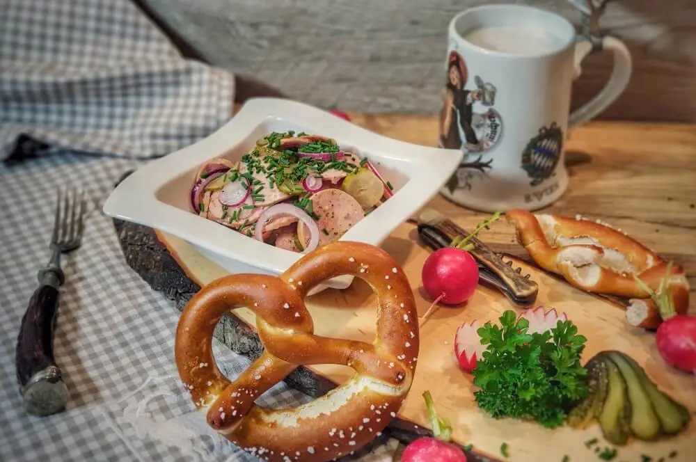 Bayrischer Wurstsalat 2 Bayrischer Wurstsalat