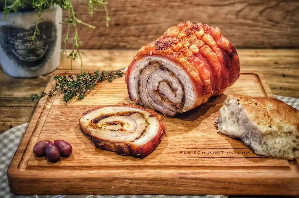 Griechischer Rollbraten 9 Griechischer Rollbraten mit Feta-Füllung