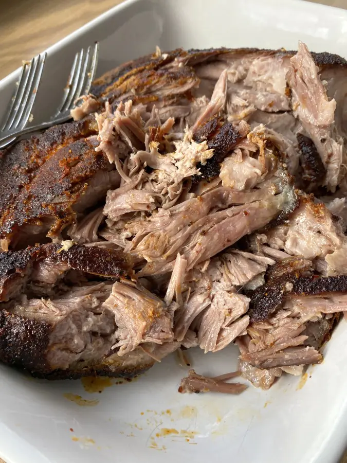 Pulled Pork vom Elektrogrill 6 Saftiges Pulled Pork aus dem Severin SEVO GTS Elektrogrill