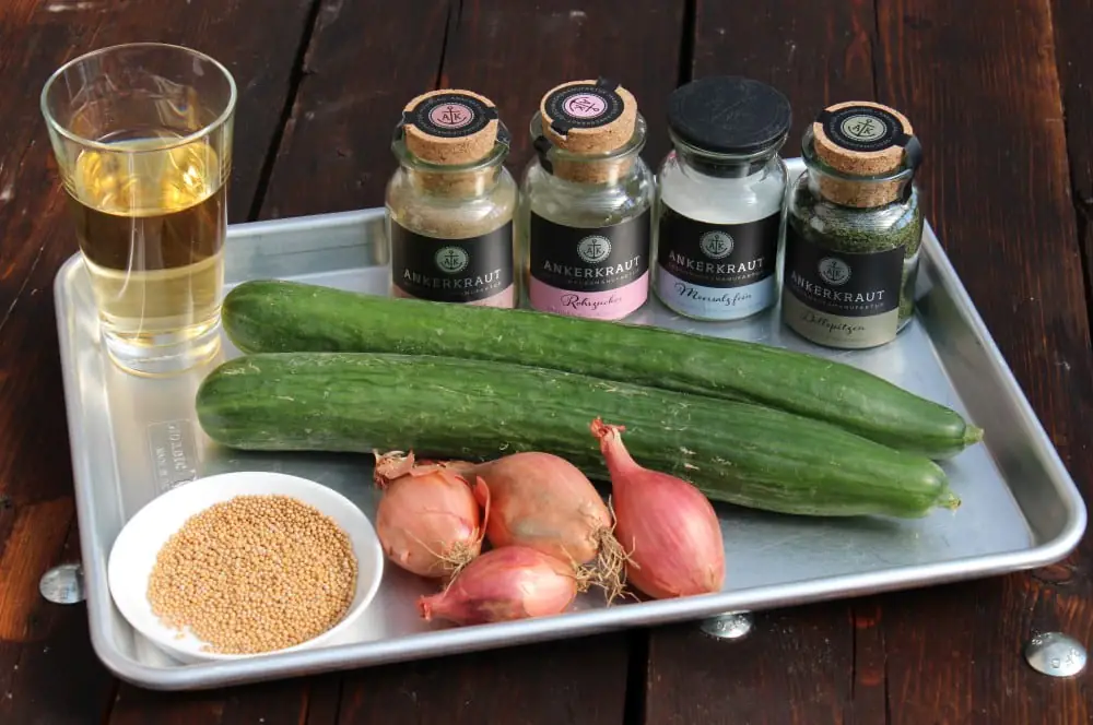 Gurken-Relish selber machen 1 Alle Zutaten für das Gurken-Relish auf einen Blick